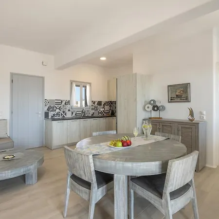 Paros Melodia בית נופש