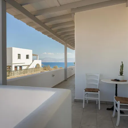 Paros Melodia *
