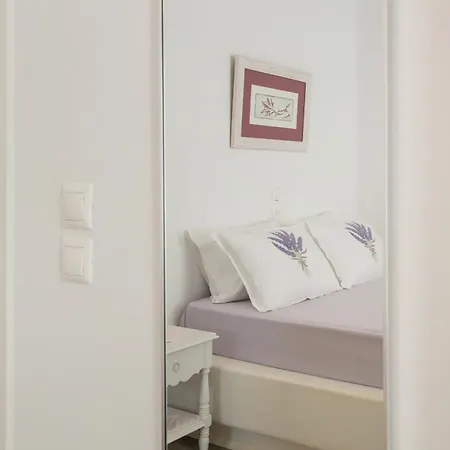 Feriehus Paros Melodia Logaras