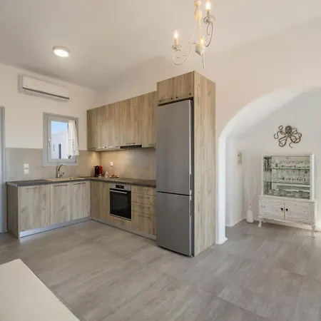 Paros Melodia בית נופש לוגאראס